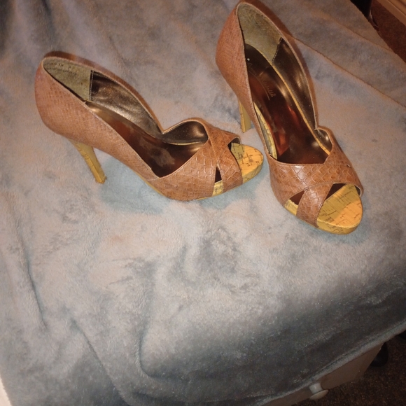 Shoes - Woven Peep-Toe High Heel Pumps in Brown